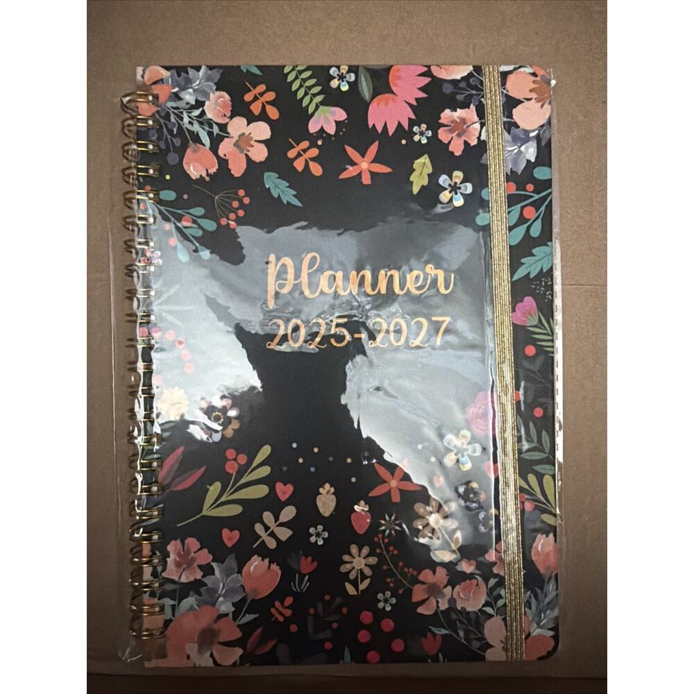 2025-2027 Planner: Weekly & Monthly Planner and Daily Organizer Meadow Floral